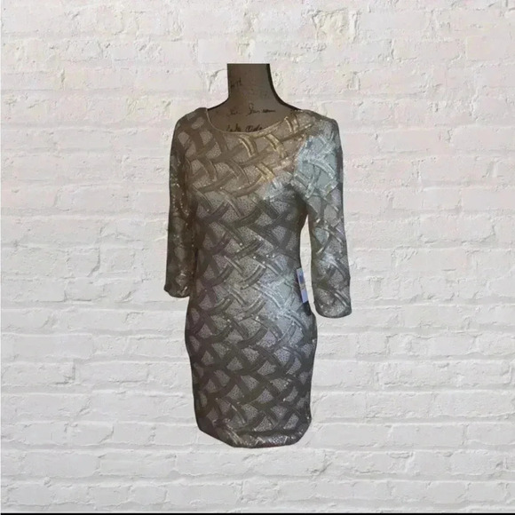 As U Wish Sequined Dress - Gold - Picture 4 of 5